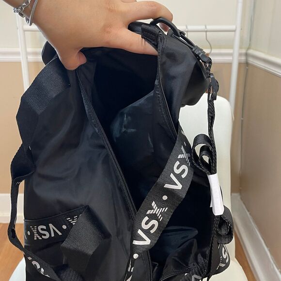 Victoria’s Secret Sport VSX Logo Travel Gym Crossbody Duffle Bag - Picture 5 of 12